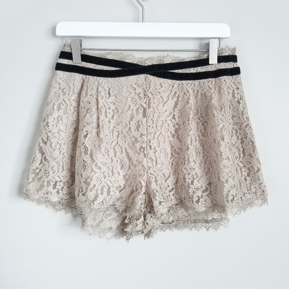 Free People Pants - Free People | Tan Metallic Lace Shorts size 4